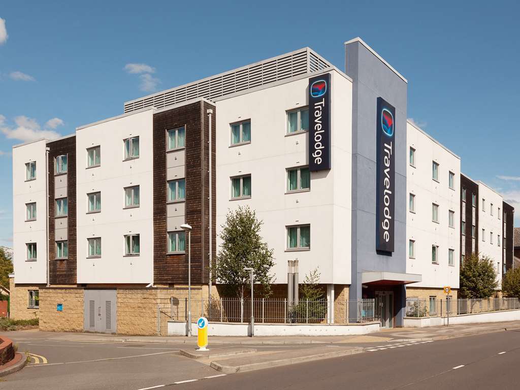 Travelodge Bracknell Central Bagian luar foto